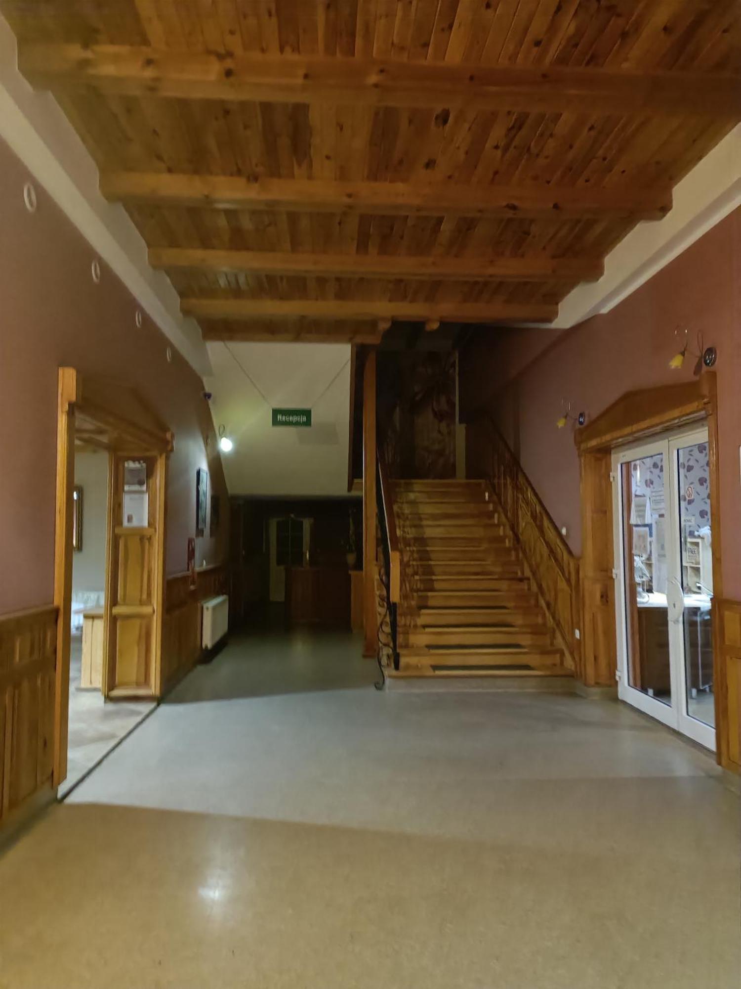 Hotel Keszyca Lesna ภายนอก รูปภาพ
