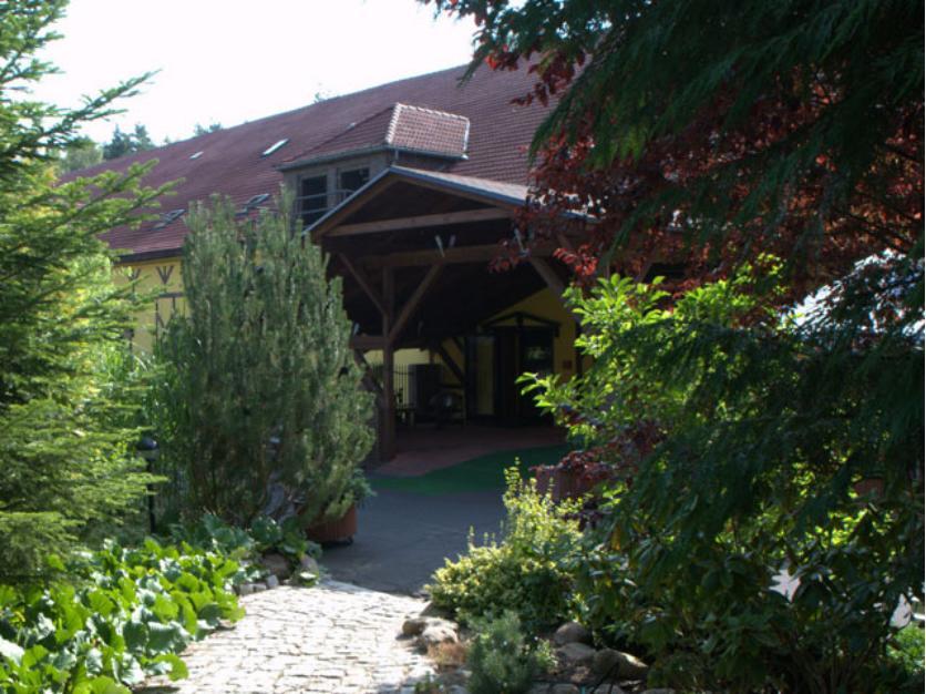 Hotel Keszyca Lesna ภายนอก รูปภาพ