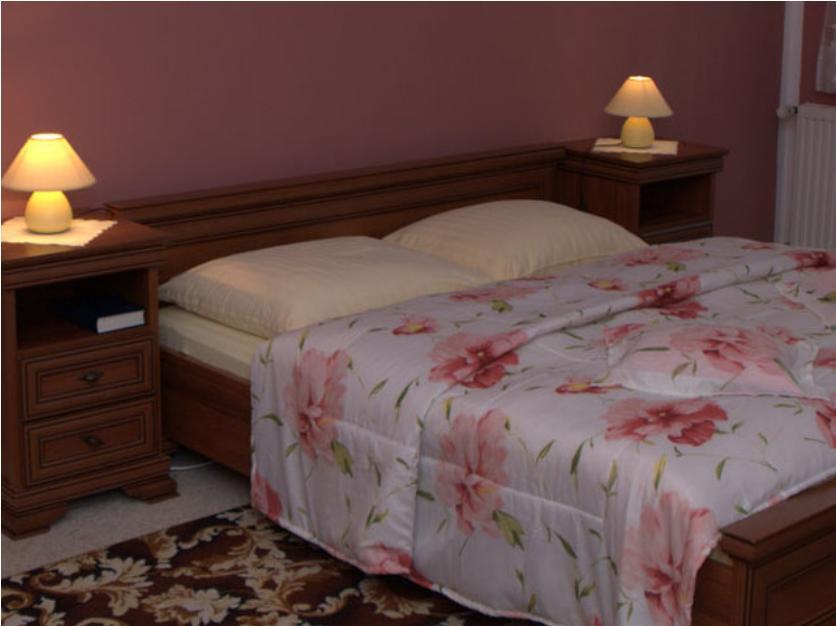 Hotel Keszyca Lesna ภายนอก รูปภาพ